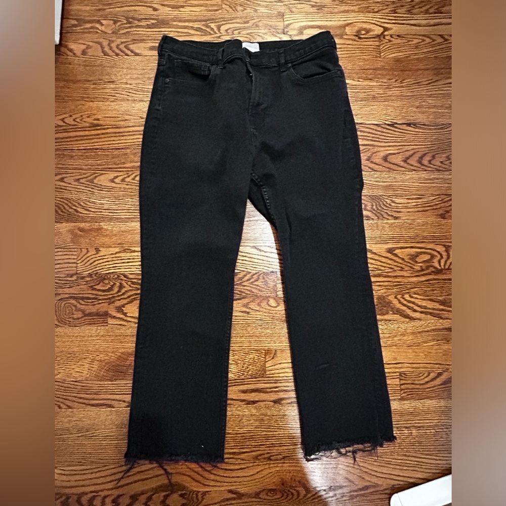 Everlane Raw Hem Straight Jean: BLK Size:33